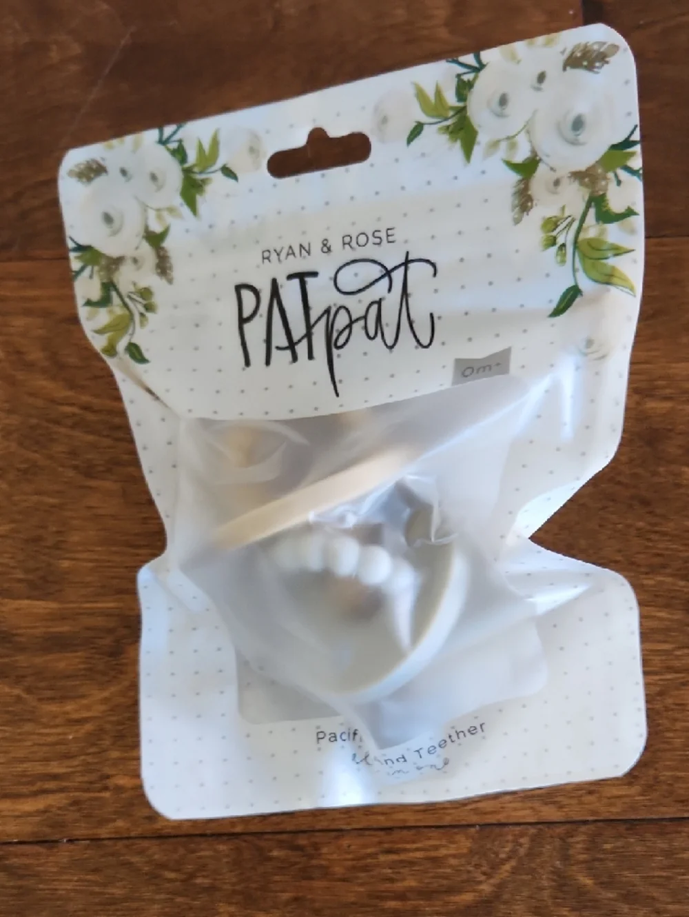Ryan & ROSE Neutral Baby Teether & Pacifier Clips Set - Picture 3 of 5
